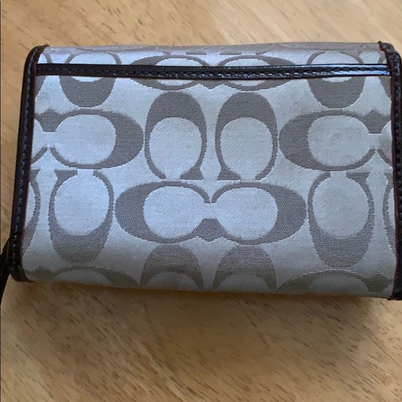 Coach Wallet - Picture 6 of 10